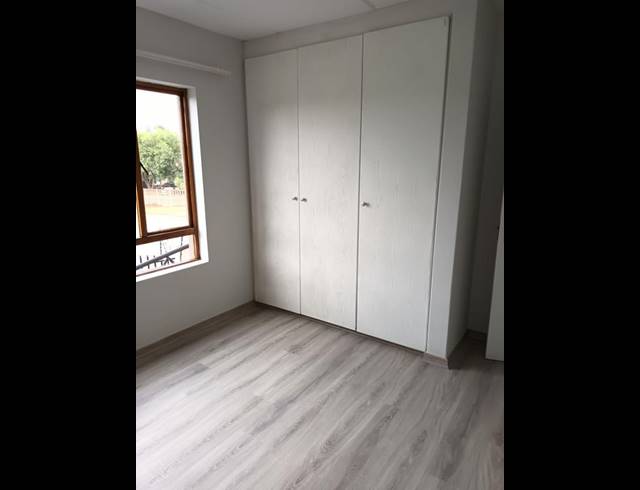 2 BEDROOM PROPERTY TO RENT IN JANSEN PARK